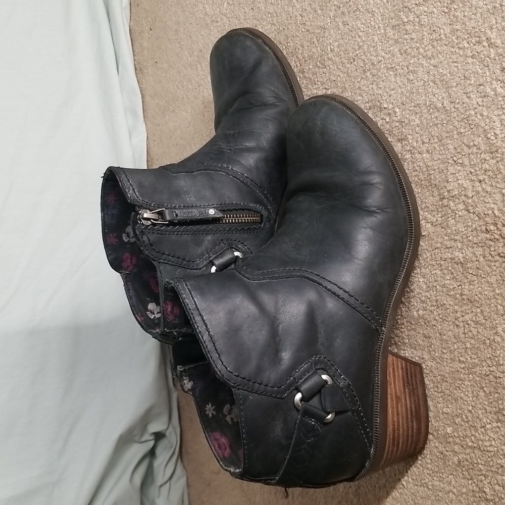 Teva ankle boots